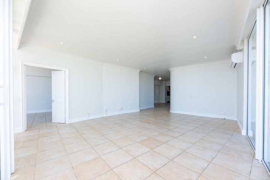 To Let 2 Bedroom Property for Rent in Sea Point Western Cape